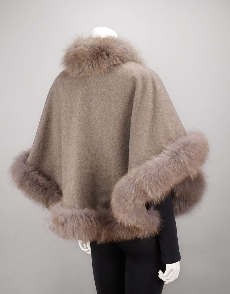 Petite Loro Piana Cape - Mocha