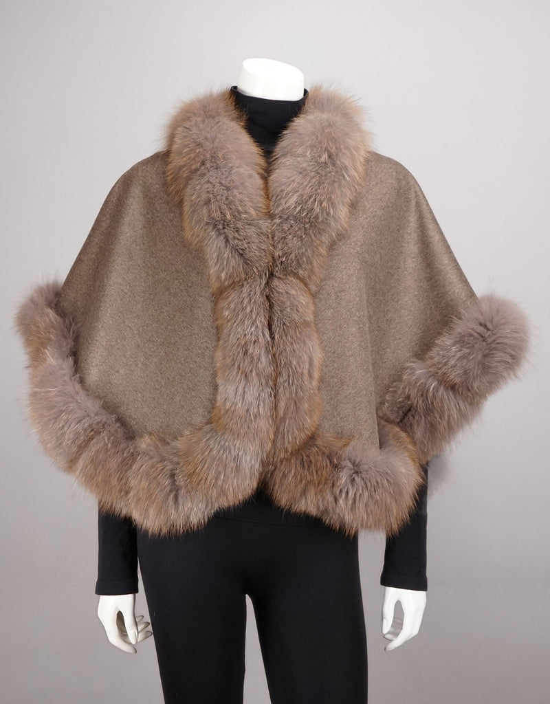 Petite Loro Piana Cape - Mocha