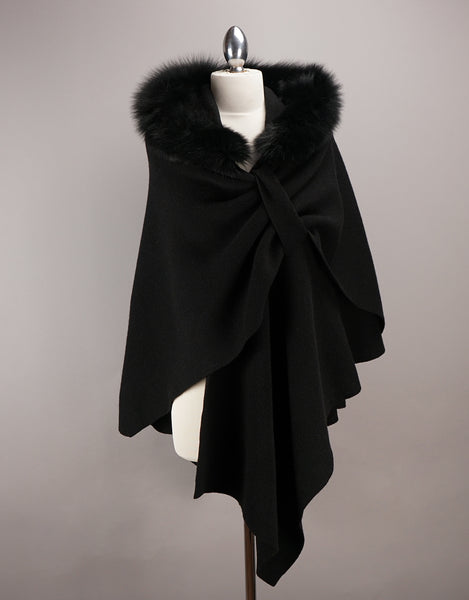 Hooded Wrap with Loop "Pull Thru" - Black