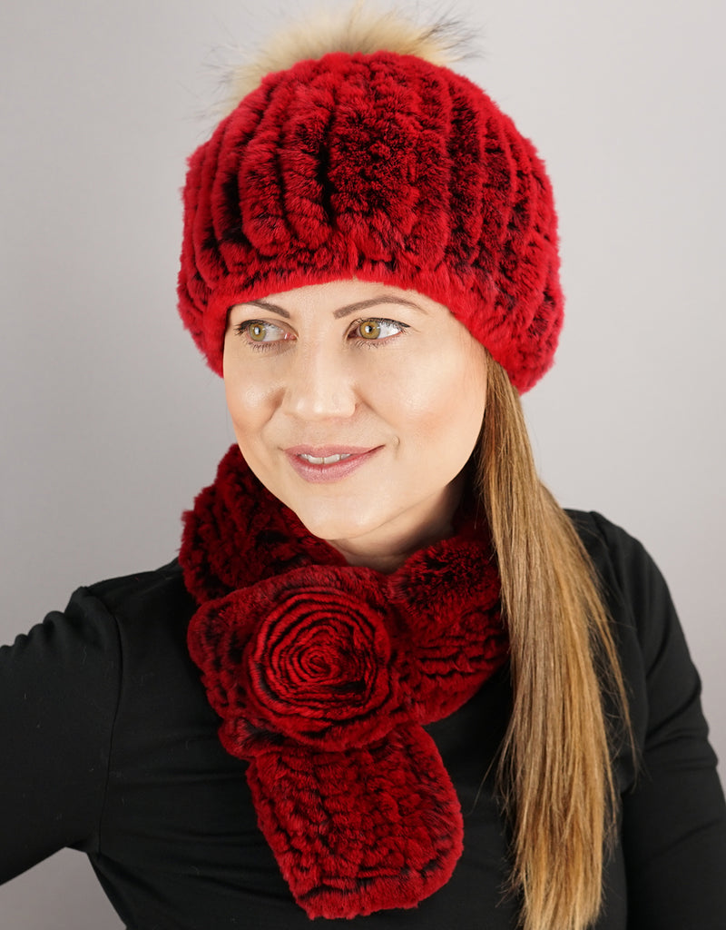 Classic Pom Pom Hat - Red Black