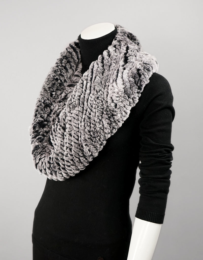 Stretch Cowl - Black Snow