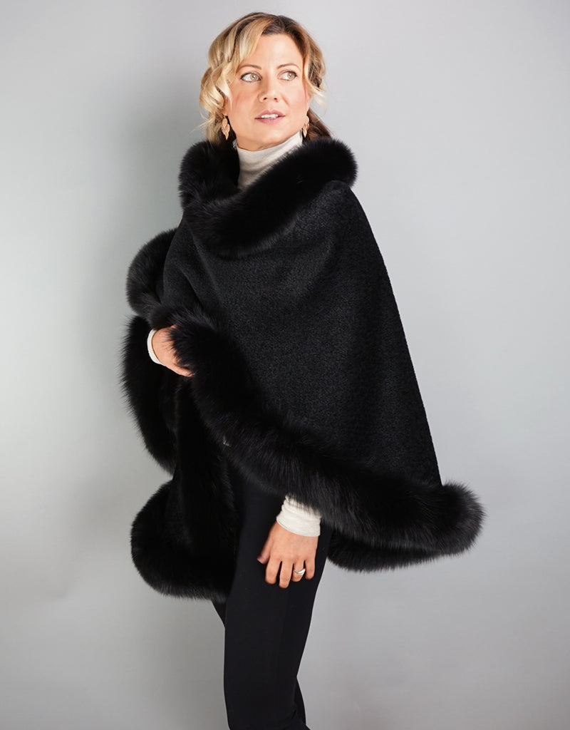 Alpaca Blend Medium Cape- Black