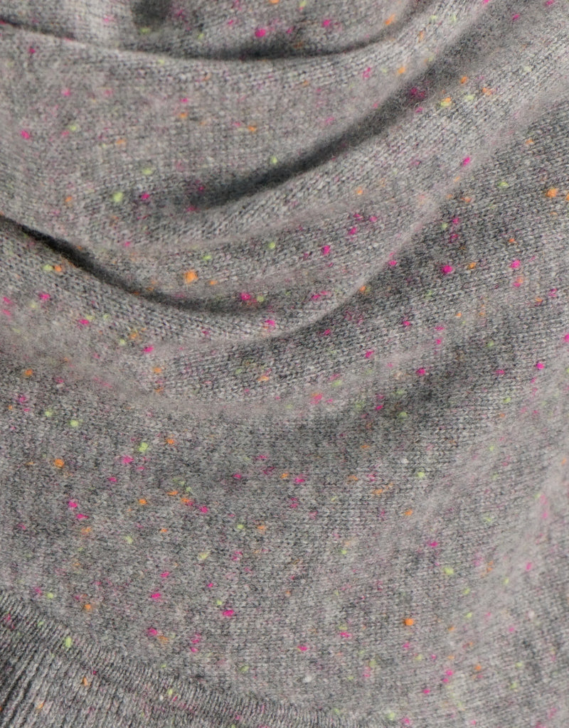 Beautiful Cashmere Ruffle Shawl- Grey Fleck