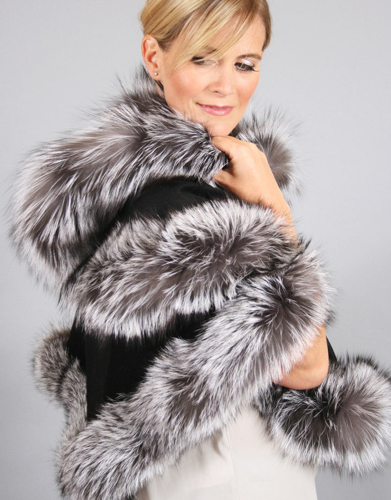 Petite Cashmere Cape - Black