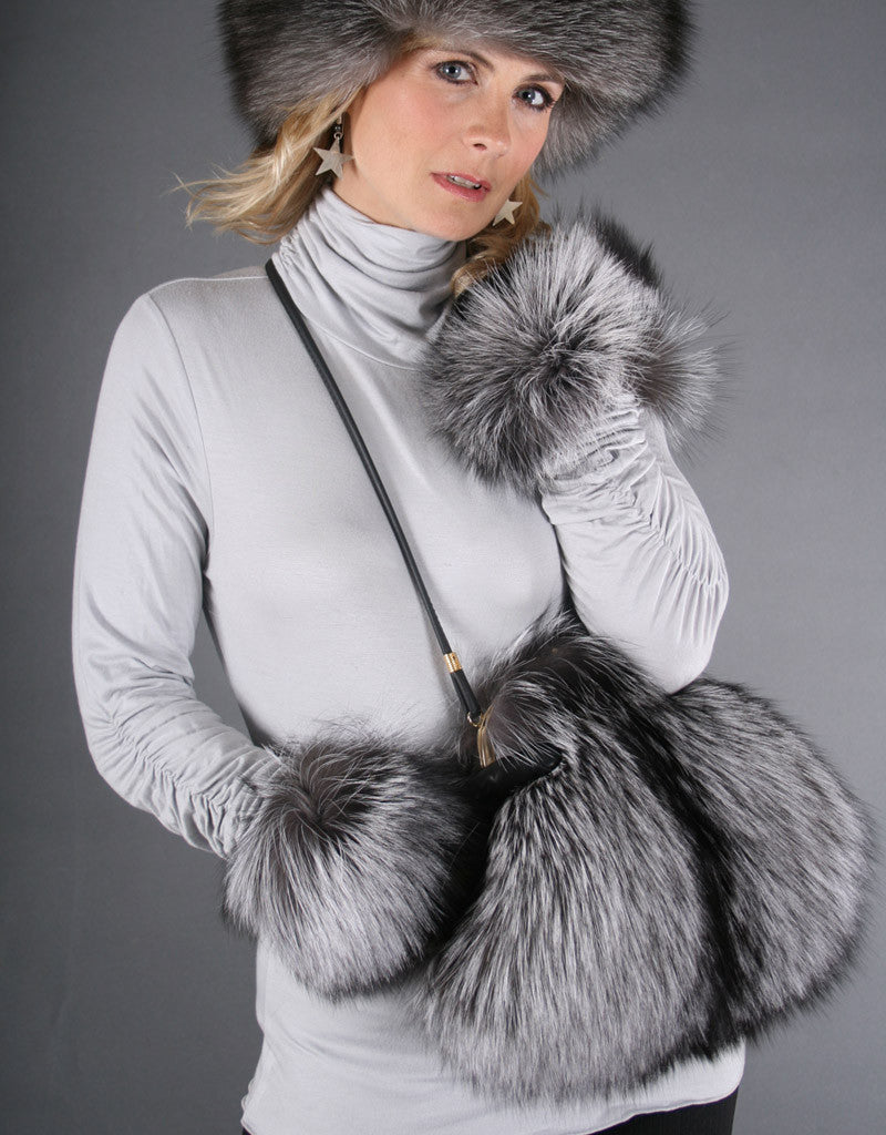 Forever Elegant Purse Muff- Silver